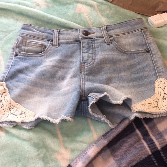 Cute summer shorts - Picture 3 of 3